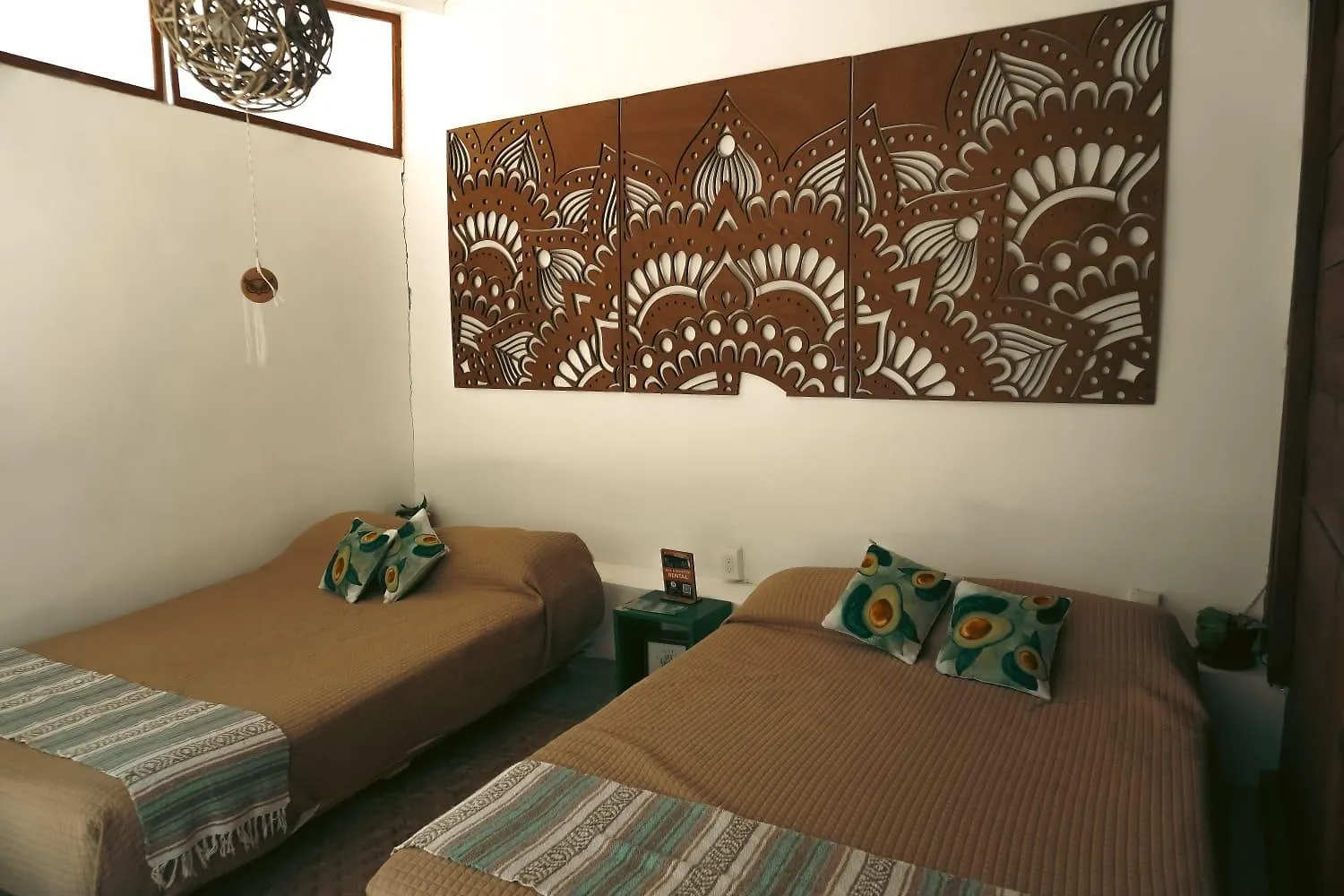 El Buho Bacalar Eco-Cabanas Hostal