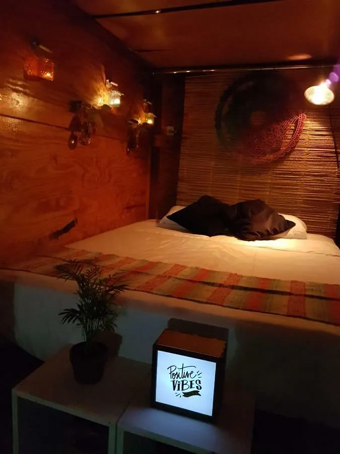 El Buho Bacalar Eco-Cabanas Hostal 3*,